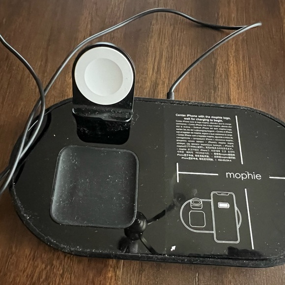 Charging station for cell phone (I-phone) and Apple Watch. - Picture 2 of 3